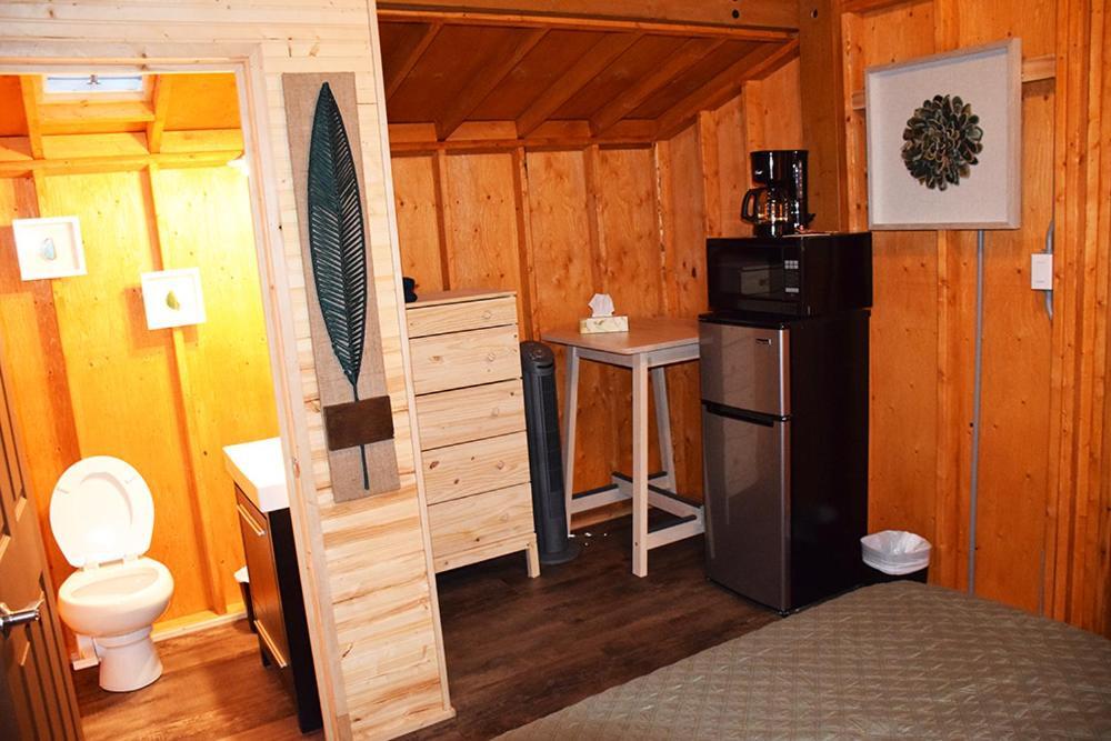Footprints Resort Банкрофт Экстерьер фото