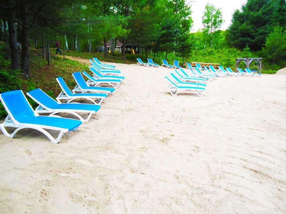 Footprints Resort Банкрофт Экстерьер фото
